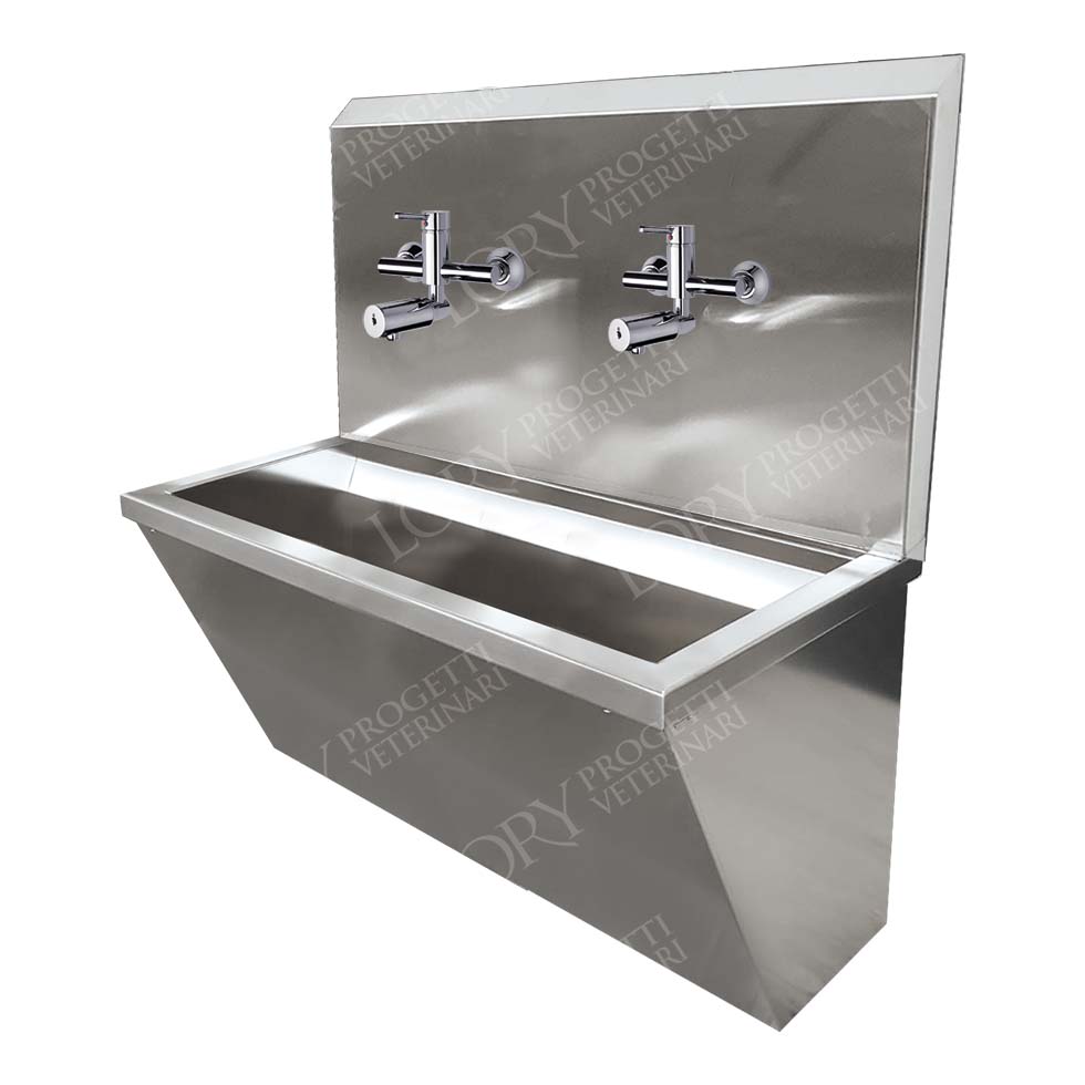 Two-channel surgical sink with electronic mixer